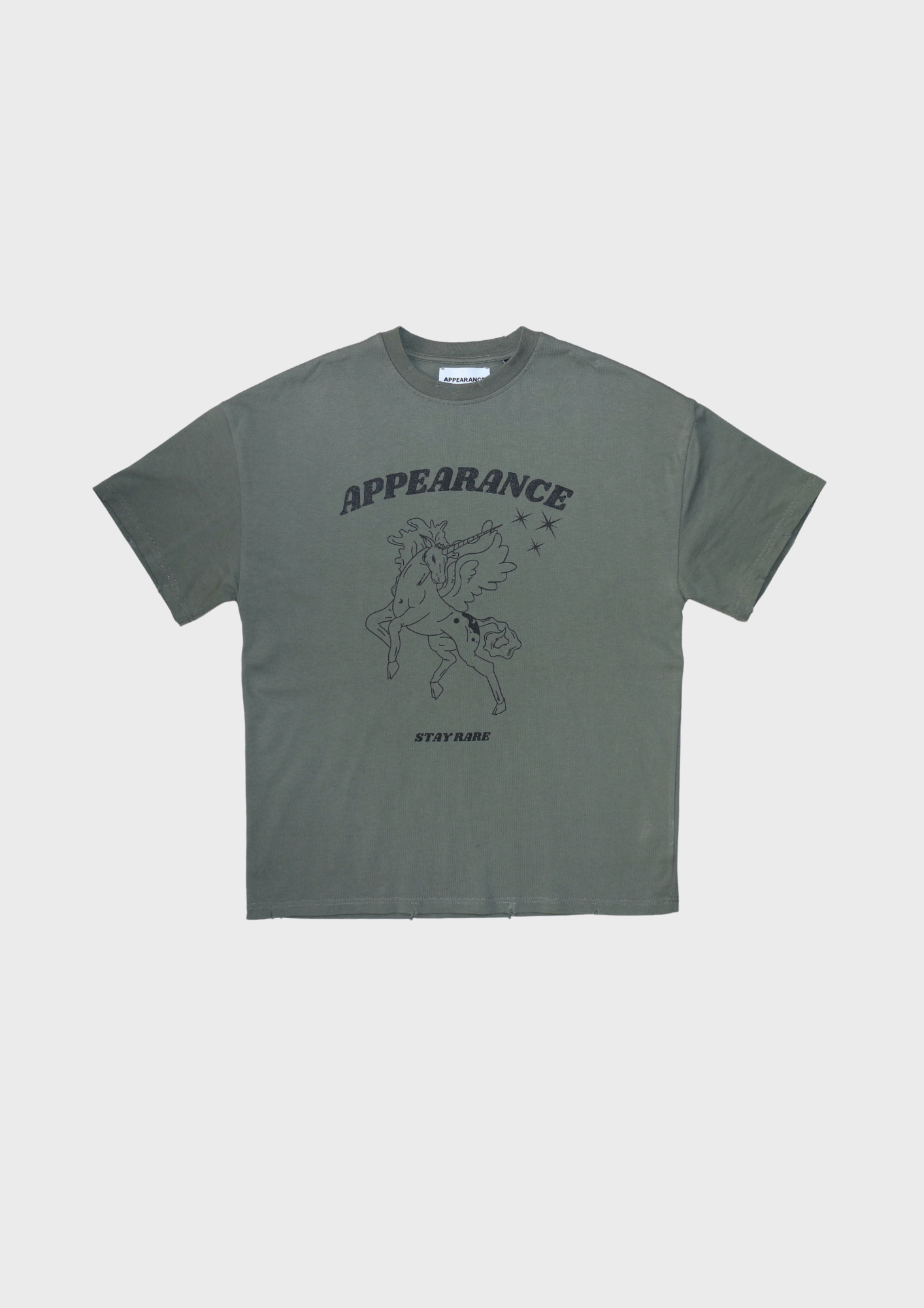 STAY RARE TEE
